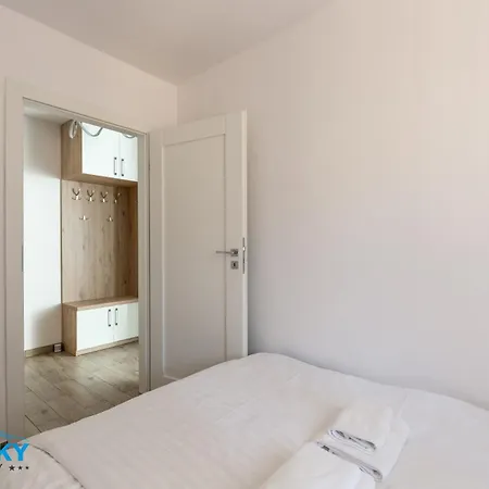 Апартаменты Bluesky - Nad Lomnica15 - Centrum Karpacza, Blisko Deptaka Карпач
