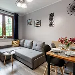 Appartamento Apartamenty Bluesky - Scisle Centrum Karpacza, Blisko Deptaka, Spokojna Okolica, Balkon Karpacz